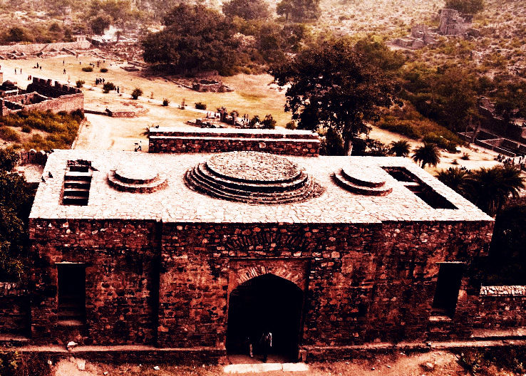 bhangarh-fort-2_1443704898e13.jpg