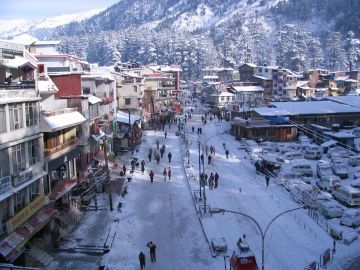 4 Days 3 Nights Delhi to Manali Vacation Package