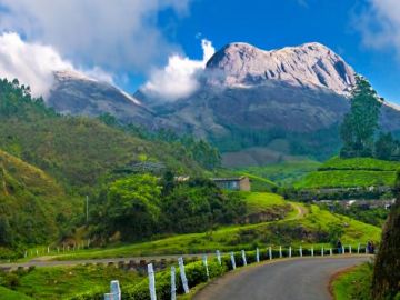 Amazing 3 Days India to Kerala Honeymoon Trip Package