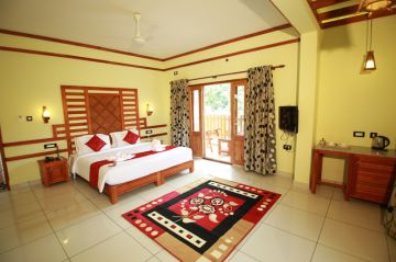 Amazing 2 Days 1 Night Periyar Family Vacation Package