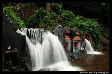 Amazing 3 Days 2 Nights Coorg Friends Vacation Package