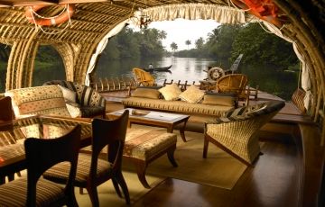 Experience 8 Days 7 Nights Munnar, Cochin, Thekkady and Alleppey Tour Package