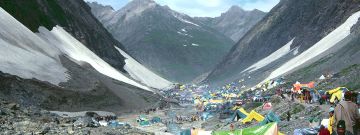 Beautiful 5 Days Pahalgam Honeymoon Trip Package