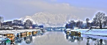 4 Days Gulmarg, Pahalgam with Srinagar Luxury Trip Package