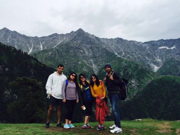 Family Getaway 2 Days Triund Weekend Getaways Tour Package