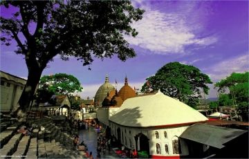 Tour of the Misty Hills of Meghalaya