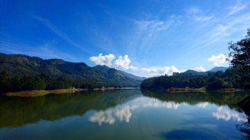 4 Days 3 Nights Munnar and Thekkady Waterfall Trip Package