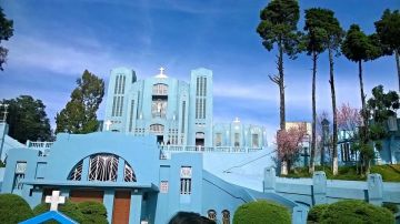 Family Getaway 3 Days 2 Nights Shillong peak Vacation Package