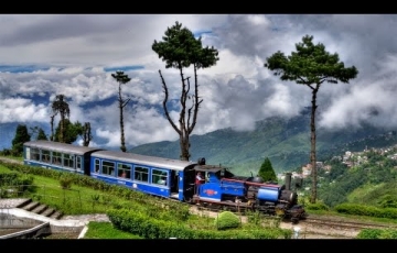 Family Getaway 7 Days Darjeeling to Kalimpong Trip Package