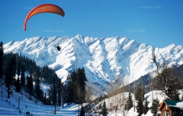 Best 2 Days 1 Night Delhi, Manali, Rohtangpass and Solang Valley Trip Package