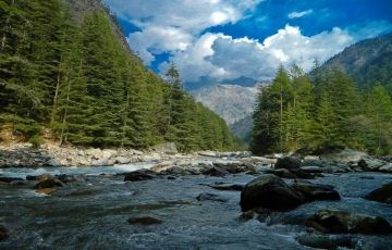 Pleasurable 5 Days 4 Nights Kullu Holiday Package