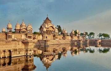 Heart-warming 4 Days 3 Nights Mathura Holiday Package