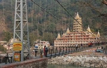 Beautiful 5 Days 4 Nights Delhi - Haridwar - Rishikesh - Mussoorie Family Tour Package