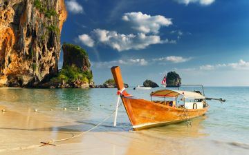 Beautiful 4 Days 3 Nights Bangkok Beach Trip Package