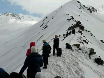 5 Days 4 Nights Kasol to Min Thatch Waterfall Vacation Package