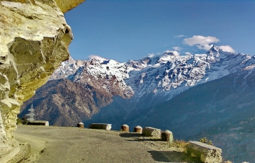 Amazing 10 Days Delhi to Sarahan Tour Package