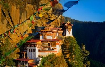 Heart-warming 5 Days 4 Nights THIMPHU with PARO Vacation Package
