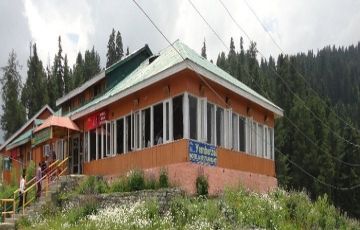 Ecstatic 4 Days 3 Nights Pahalgam Snow Vacation Package