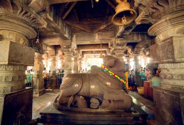 Mallikarjuna Srisailam Temple & Hyderabad Tour Package