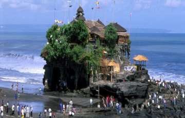 Pleasurable 5 Days Kuta Religious Tour Package