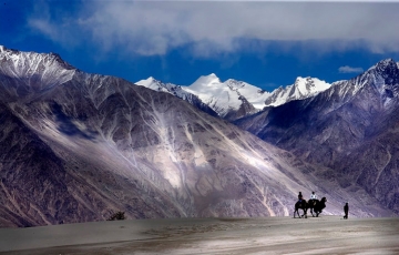 Pleasurable 7 Days Leh-Ladakh Weekend Getaways Trip Package