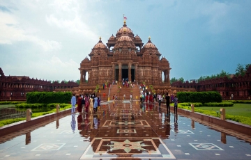 Amazing 5 Days Delhi, Agra with Jaipur and Village Trip Package