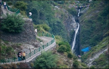 Pleasurable 2 Days Kullu Hill Stations Holiday Package