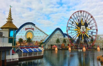 Magical 5 Days 4 Nights Disneyland with Hong Kong Trip Package