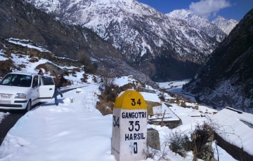 Pleasurable 2 Days Delhi to Gangotri Family Holiday Package