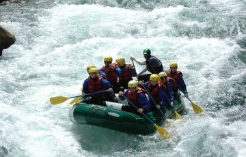 Amazing 7 Days 6 Nights Srinagar, Dal, Lake and Mughalgardens Vacation Package