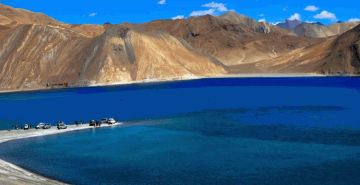 Family Getaway 10 Days 9 Nights Leh, Ladakh with Srinagar Vacation Package