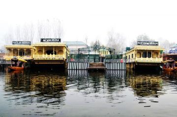 6 Days 5 Nights PAHALGAM Gurudwara Holiday Package