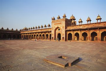 Memorable 10 Days 9 Nights Agra Rides Vacation Package