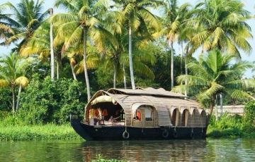 7 Days 6 Nights Alleppey Romance Vacation Package