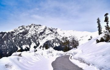 Magical 5 Days 4 Nights Shimla, Kullu with Manali Vacation Package