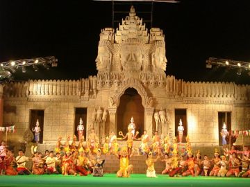 Memorable ANGKOR TEMPLE Tour Package for 4 Days 3 Nights from Cambodia