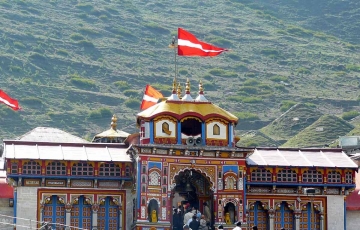 Beautiful 2 Days Dehradun to Kedarnath Religious Vacation Package