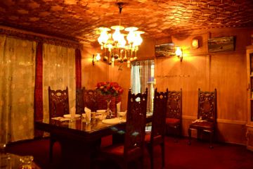 5 Days 4 Nights Srinagar, Pahalgaum and Gulmerg Hill Stations Trip Package