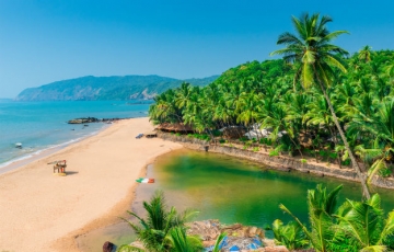 Heart-warming 2 Days Mumbai with Goa Vacation Package
