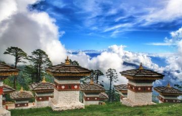 Magical 8 Days 7 Nights Punakha Friends Trip Package