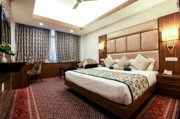 6 Days 5 Nights PAHALGAM Gurudwara Holiday Package