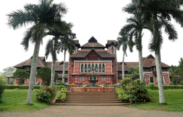 Amazing 8 Days Kochi to Cochin Friends Trip Package