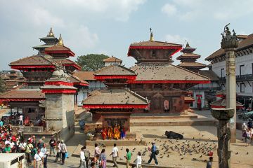 Family Getaway 6 Days Kathmandu to Chitwan National Park Honeymoon Tour Package