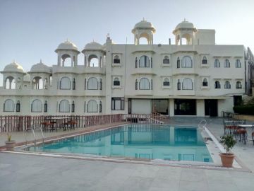 Ecstatic Udaipur Offbeat Tour Package for 4 Days 3 Nights