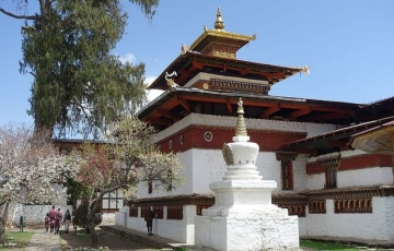 Experience 7 Days Paro Hill Tour Package