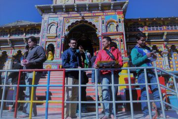 4 Days 3 Nights Haridwar, Badrinath with Rishikesh Tour Package