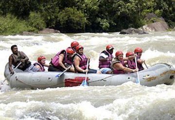 5 Days 4 Nights Nuwara Eliya Romantic Holiday Package