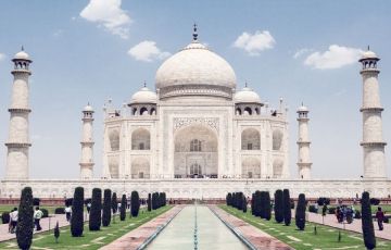 Ecstatic 5 Days 4 Nights Agra, Jaipur and New Delhi Tour Package