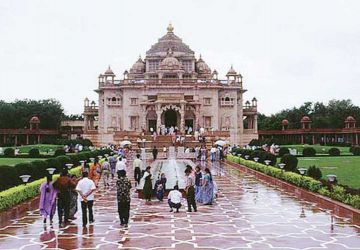6 Days 5 Nights Jaipur to Ahmedabad Family Trip Package