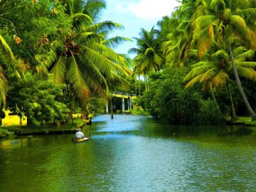 6 Days 5 Nights Kochi to Munnar Water Activities Tour Package